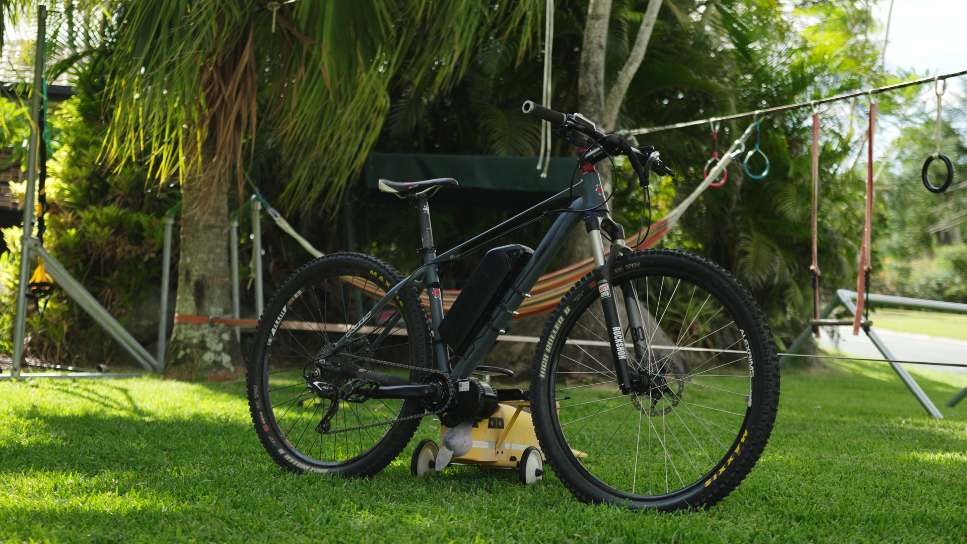 Build video thumbnail